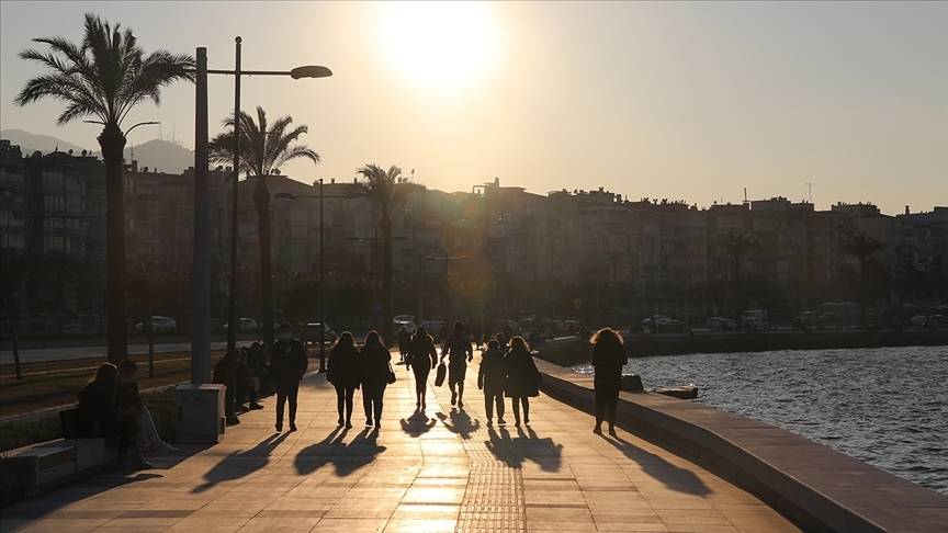 Hafta sonu kavuracak sıcaklar geliyor! İstanbul, Ankara ve İzmir’de termometreler zirve yapacak 1